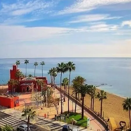 Benalbeach Exclusivo Apartman *